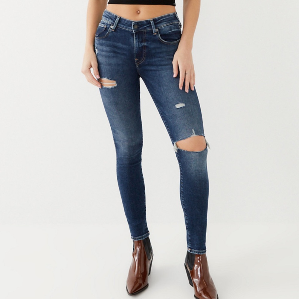 {True Religion} Jennie Curvy Skinny Jean